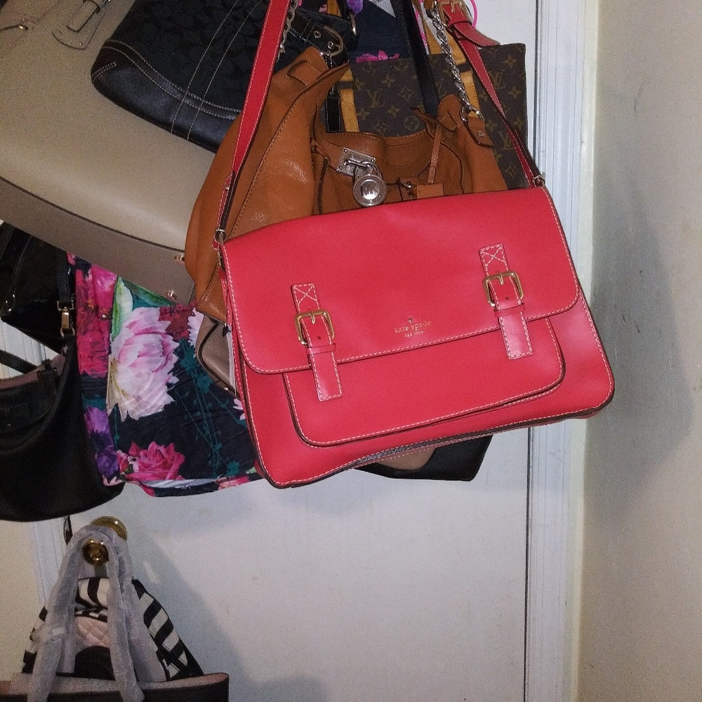 kate spade red satchel style smooth leather UNIQUE!!!